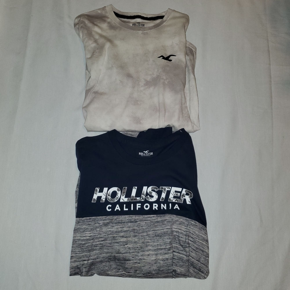 Mens small aeropostale long sleeve t-shirts.